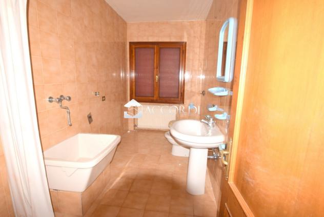 VILLINO di 9 vani e di 208 mq (MONFUMO) rif. FV145B - Foto 4
