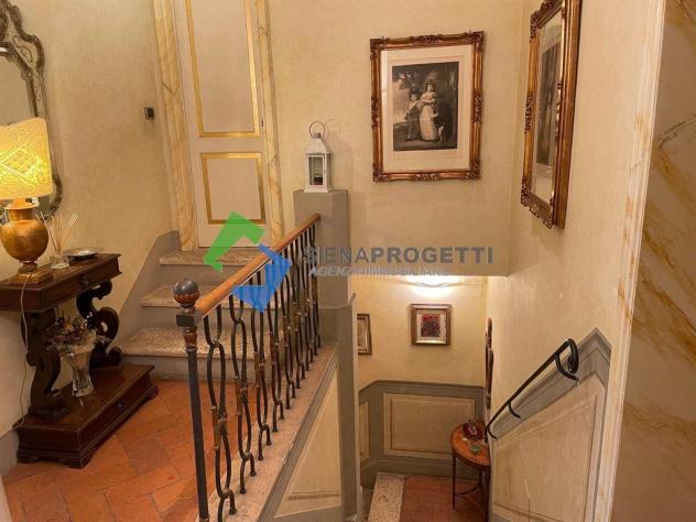 Prestigioso appartamento finemente ristrutturato nel Centro storico di Siena. - Foto 11