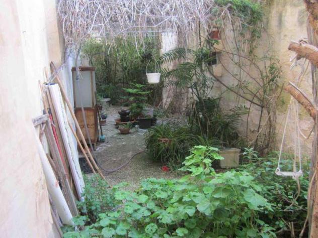 V1018 - In vendita a Marsala locale con giardino, centro - Foto 6
