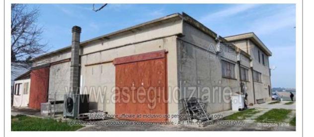 IMMOBILI-IMMOBILE COMMERCIALE-Via S. Rocco, 60012 Ripe AN, Italia
