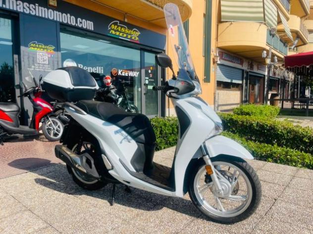 HONDA SH 150 TUTTO INCLUSO ANCHE PASSAGGIO rif. 23989814 - Foto 2