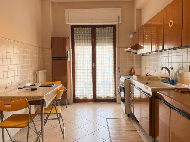 Stanza in appartamento in affitto a Catanzaro - Foto 4