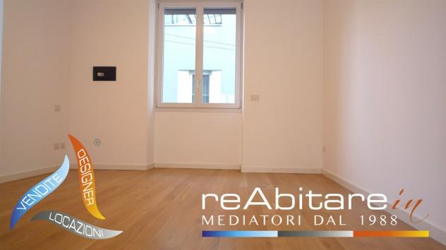 Elegante ed ampio TRILOCALE con arredi e finiture di pregio - Foto 15