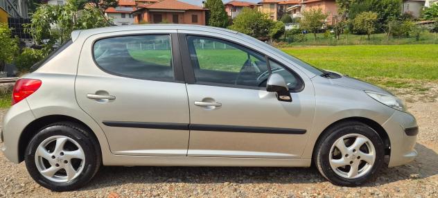 Peugeot 207 1.4 8V 75CV 5p. X Line - Foto 7