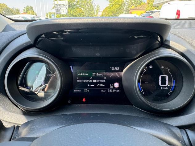 Toyota Yaris Hybrid Trend MY22 - Foto 9