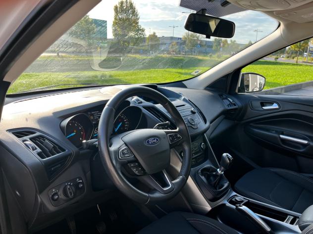 Ford Kuga 1.5 122CV - Foto 10