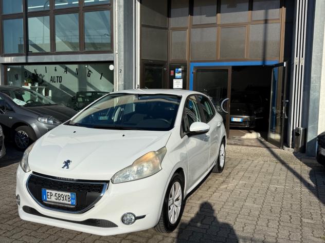 Peugeot 208 GARANZIA COMPLETA 1.4 HDi 68 CV 5 porte Active