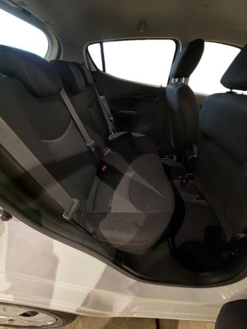Opel Karl 1.0 75cv Rocks Start&Stop MT5 PRONTA CONSEGNA COMPRESO PASSAGGIO OK PER NEOPATENTATI - Foto 5