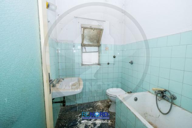 RIF. CC6262 - VALLE SALIMBENE - Villa indipendente suddivisa in due appartamenti, box auto, due cantine, ripostiglio e cortile privato. - Foto 20