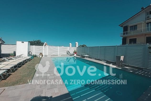 Villa di 150 m² con più di 5 locali e posto auto in vendita a Mondolfo - Foto 10