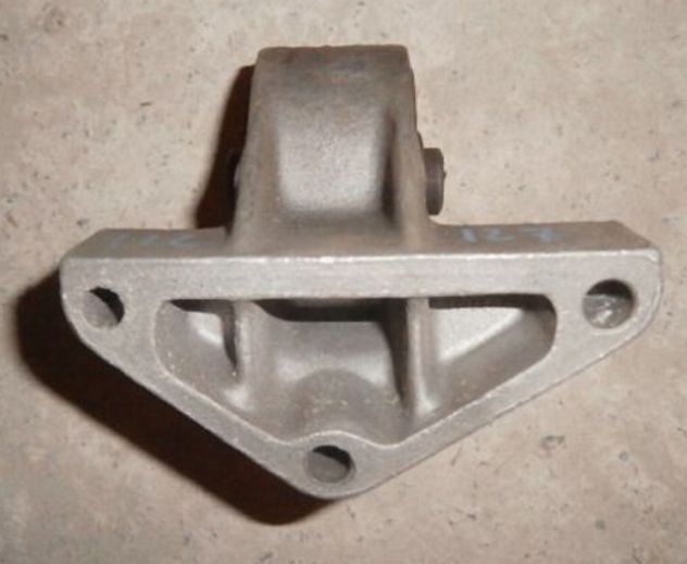 SUPPORTO MOTORE FIAT 127 AUTOBIANCHI A 112 NUOVO - Foto 2