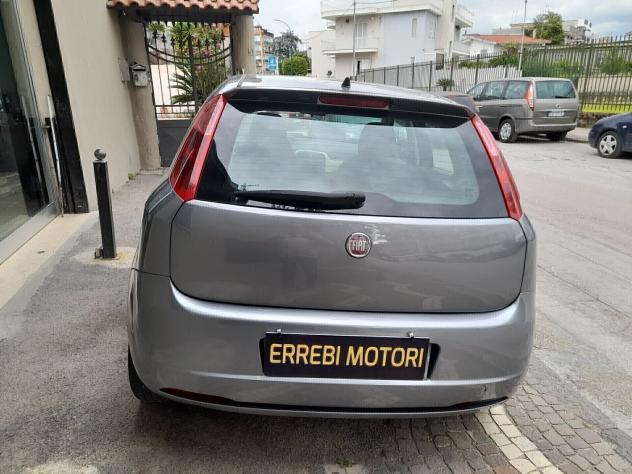 Fiat Grande Punto 1.3 MJT 90 CV 6 MARCE - Foto 8