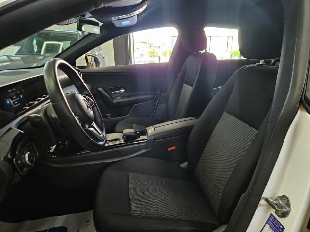 Mercedes-benz CLA 200d Automatic Shooting Brake Business - Foto 9