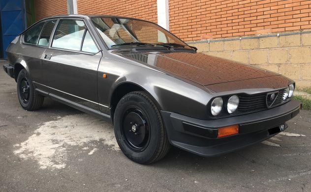 Alfa Romeo GTV - Foto 5