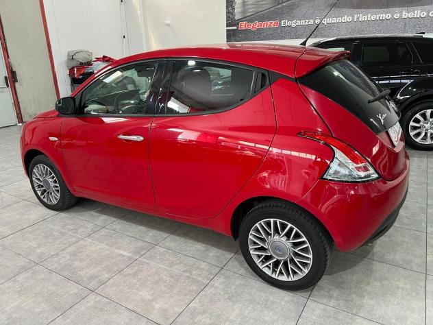 Lancia Ypsilon 1.3 95 CV - Platinum - 2012 - Foto 8