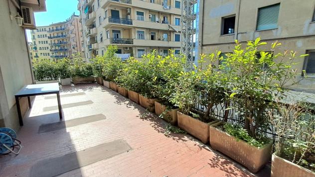 Appartamento in vendita a Genova, Albaro
