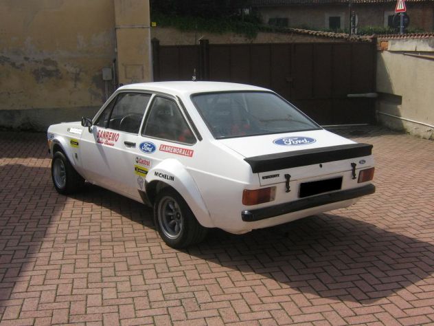 Ford Escort RS 2000 MKII Gr.2 - Foto 4