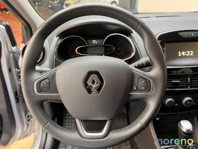 RENAULT Clio 0.9 TCe 90 CV Moschino Zen rif. 18949083 - Foto 6