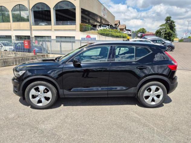 VOLVO XC40 T2 Geartronic Momentum rif. 23830665 - Foto 3