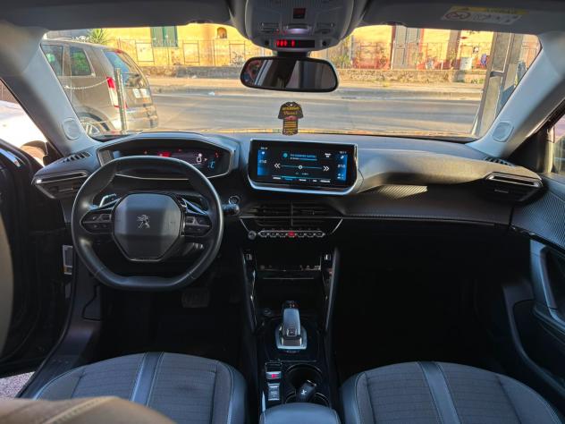 Peugeot 2008 PureTech 130 S&S Allure Pack - Foto 6