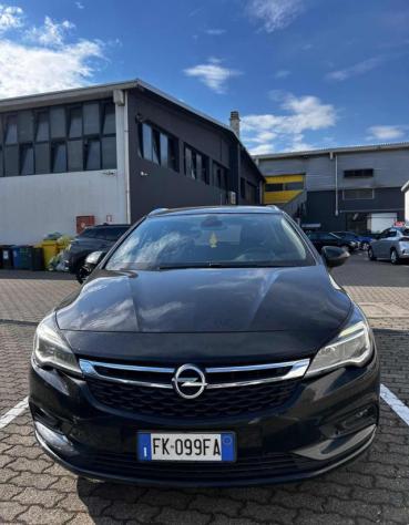 OPEL Astra 1.6 CDTi 110CV Start&Stop Sports Tourer Innovation rif. 24076658 - Foto 2