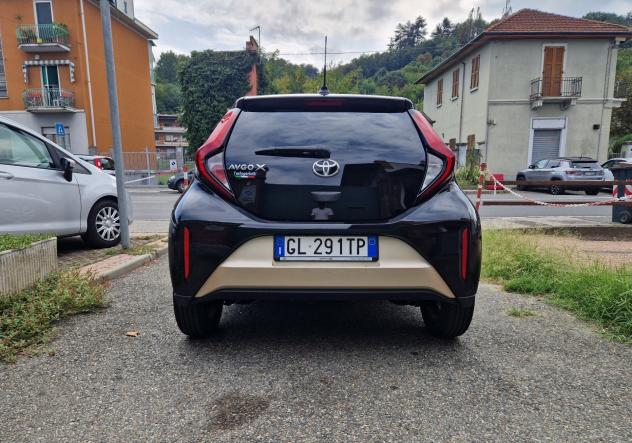 Toyota Aygo X 1.0 72CV "39.700 km" AUTOMATICA, Carplay, Telecamera, ADAS - Foto 5