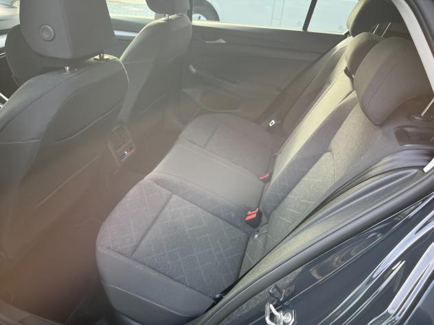 Volkswagen Golf 1.0 TSI EVO Life NEOPATENTATI - Foto 8