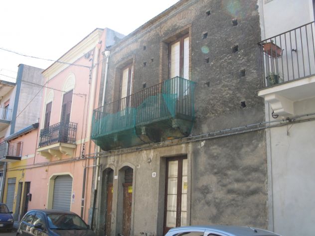 Fiumefreddo centro casa singola con terreno - Foto 4