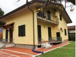 Villa in vendita a Massa 200 mq  Rif: 451628