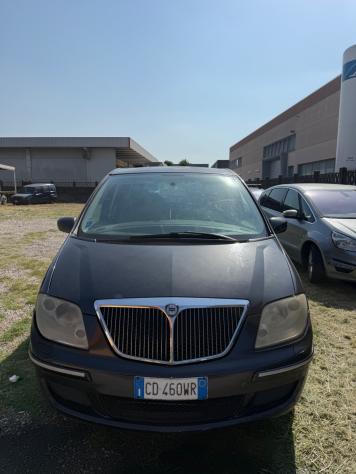 Lancia Phedra 2.2 JTD Emblema FAP - Foto 2