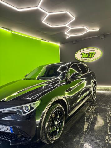 Alfa Romeo Stelvio 2.2 Turbodiesel 180 CV AT8 RWD Executive - Foto 4