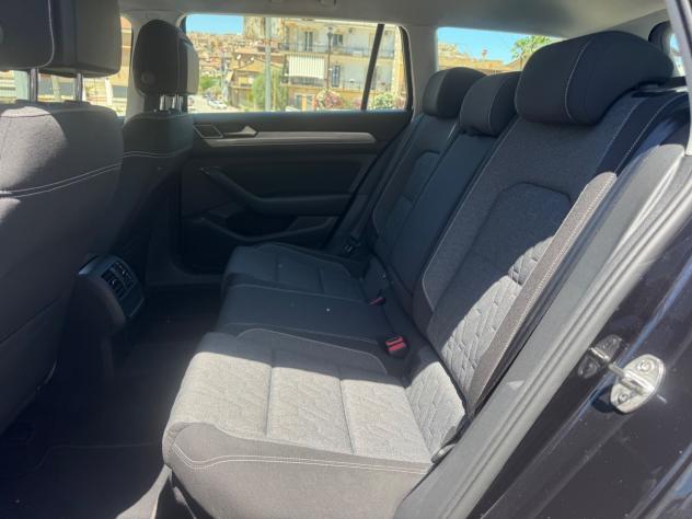 VOLKSWAGEN PASSAT 2.0 TDI 150 CV BUSINESS FULL IVA - Foto 9