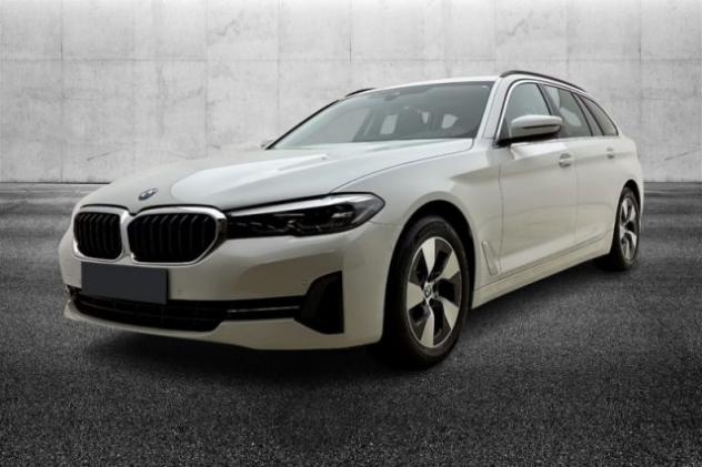BMW 520 d 48V xDrive Touring Business rif. 24049666