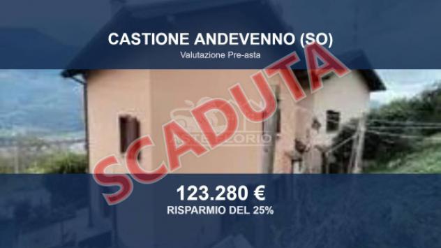 Immobile in asta di 113 m² con più di 5 locali e box auto in vendita a Castione Andevenno