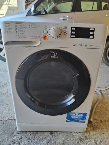 Lavasciuga Indesit 9kg classe A