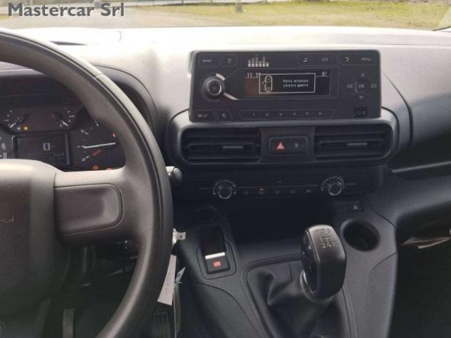 CITROEN Berlingo 3 POSTI BlueHDi 100 S&S M Club TG : GB224KR rif. 24018691 - Foto 9