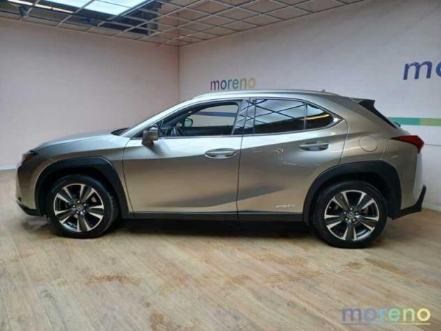 LEXUS UX 2.0 Premium CVT 2WD rif. 18414613 - Foto 3
