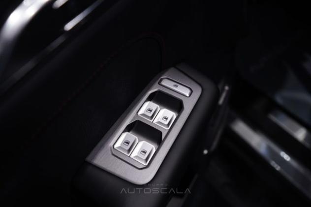 ICH-X K3 2.0 245cv DCT 4WD rif. 23775977 - Foto 9