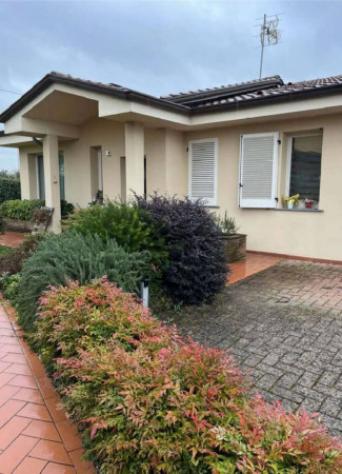Immobile in asta di 123 m² con più di 5 locali e box auto in vendita a Capannori - Foto 2