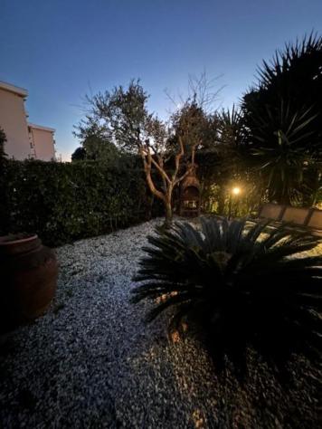 Villetta a schiera angolare in vendita a Massa 150 mq Rif: 1298251 - Foto 2