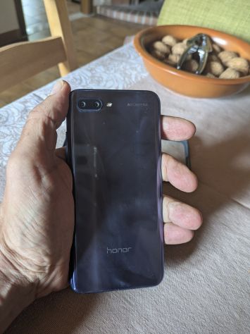 Smartphone Android Honor 10 in ottimo stato in tutto! Nessun problema nascosto. - Foto 3