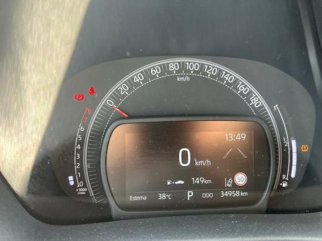 Toyota Aygo X 1.0B (72 CV) Limited S-CVT - Foto 9