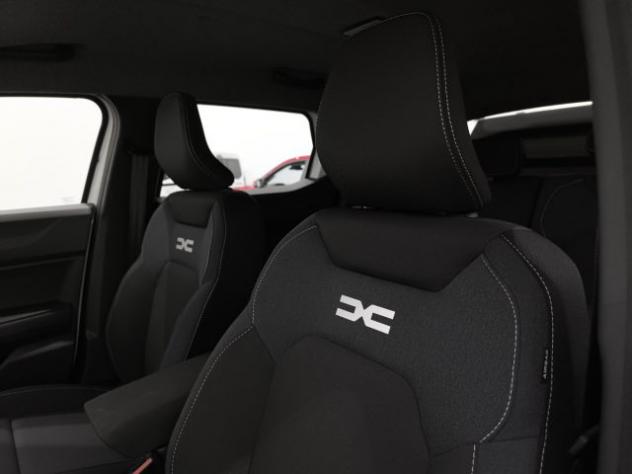 DACIA Duster Eco-G 120 CV Expression rif. 24094210 - Foto 9