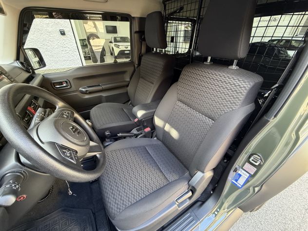 Suzuki Jimny 1.5 ALLGRIP Pro Autocarro 2022 4x4 / Da 326,00 € mese - Foto 18