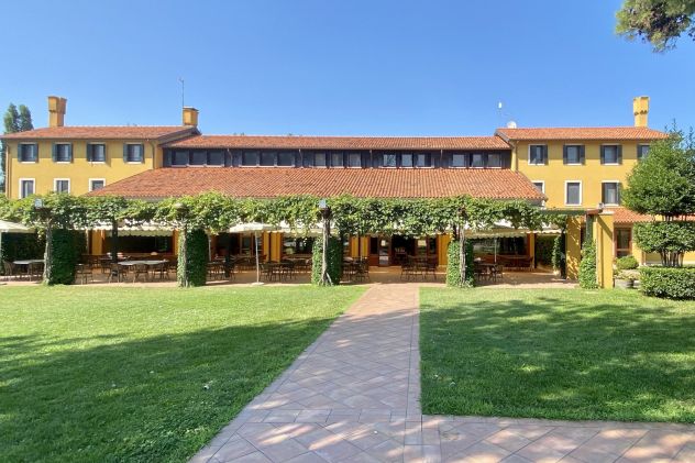 Cameriera/e ai piani in agriturismo  – stagione estiva con vitto e alloggio