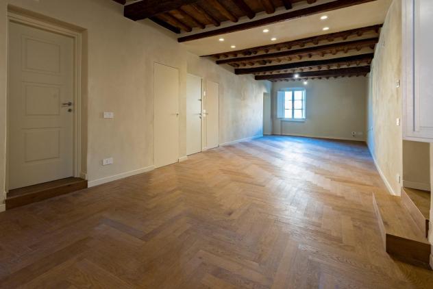 Appartamento in vendita a Lucca 180 mq Rif: 1303066