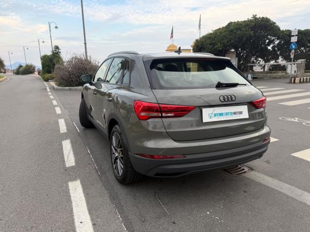 Audi Q3 45 TFSI e S tronic Business - Foto 4