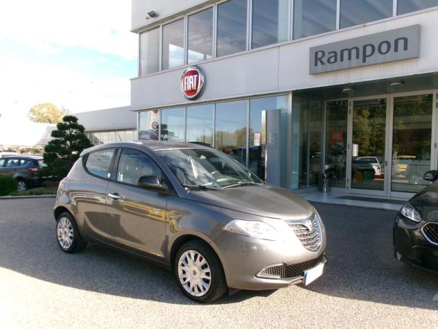 Lancia Ypsilon Ypsilon 1.2 8v Gold c/CL ecochic Gpl 69cv - Foto 7