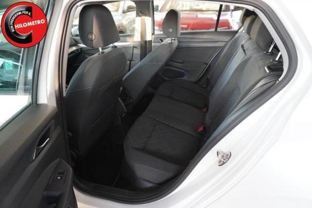 VOLKSWAGEN Golf 1.0 eTSI EVO DSG Life rif. 23646083 - Foto 10