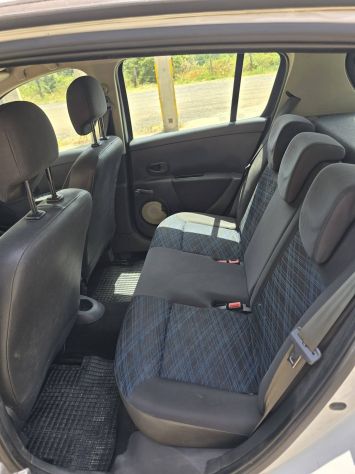 Renault Clio Diesel - Foto 6